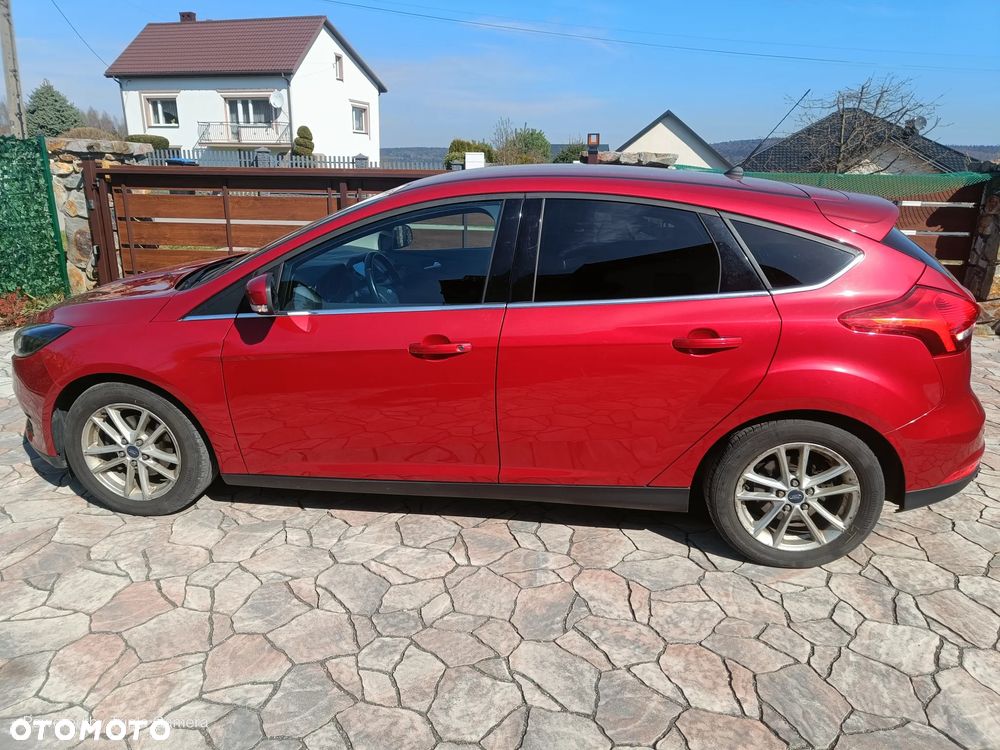 Ford Focus 1.6 SYNC Edition - 1