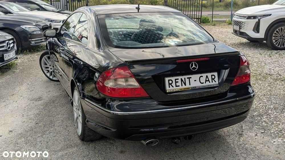 Mercedes-Benz CLK - 9