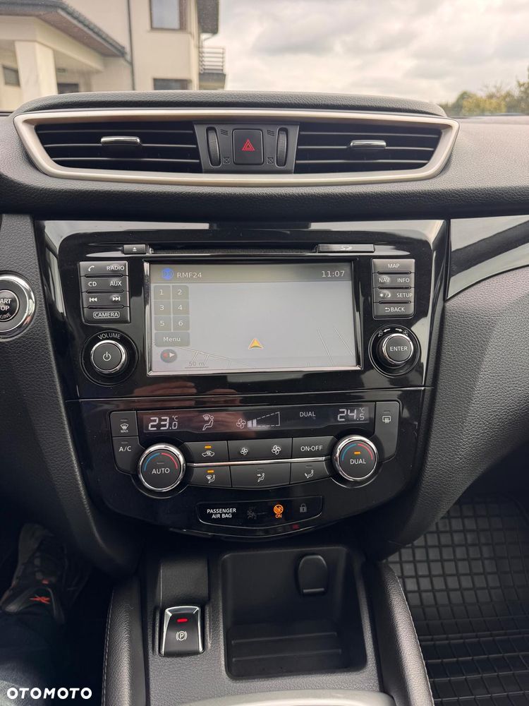 Nissan Qashqai 1.5 dCi Tekna EU6 - 17