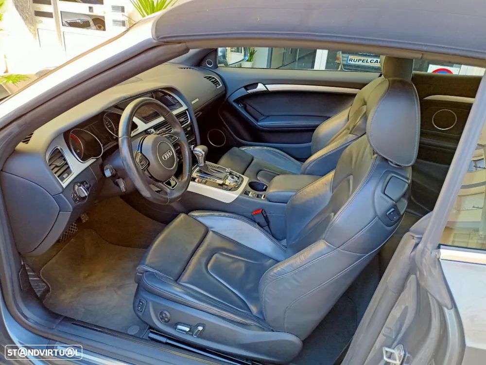 Audi A5 Cabrio 2.0 TDi Multitronic S-line - 9