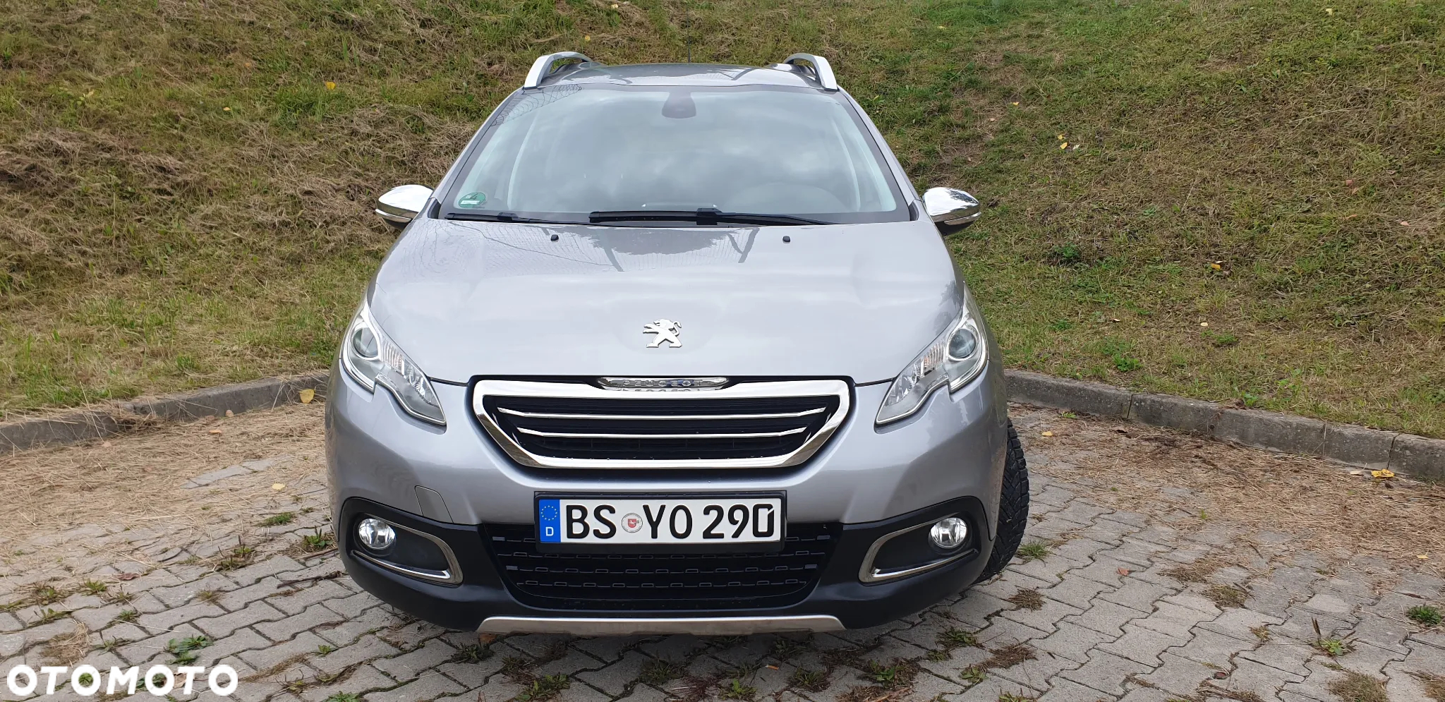 Peugeot 2008 1.6 e-HDi Allure S&S - 3