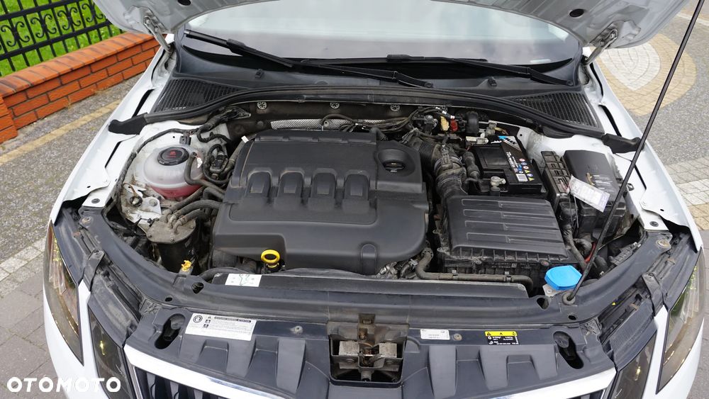 Skoda Octavia 1.6 TDI SCR Ambition - 9