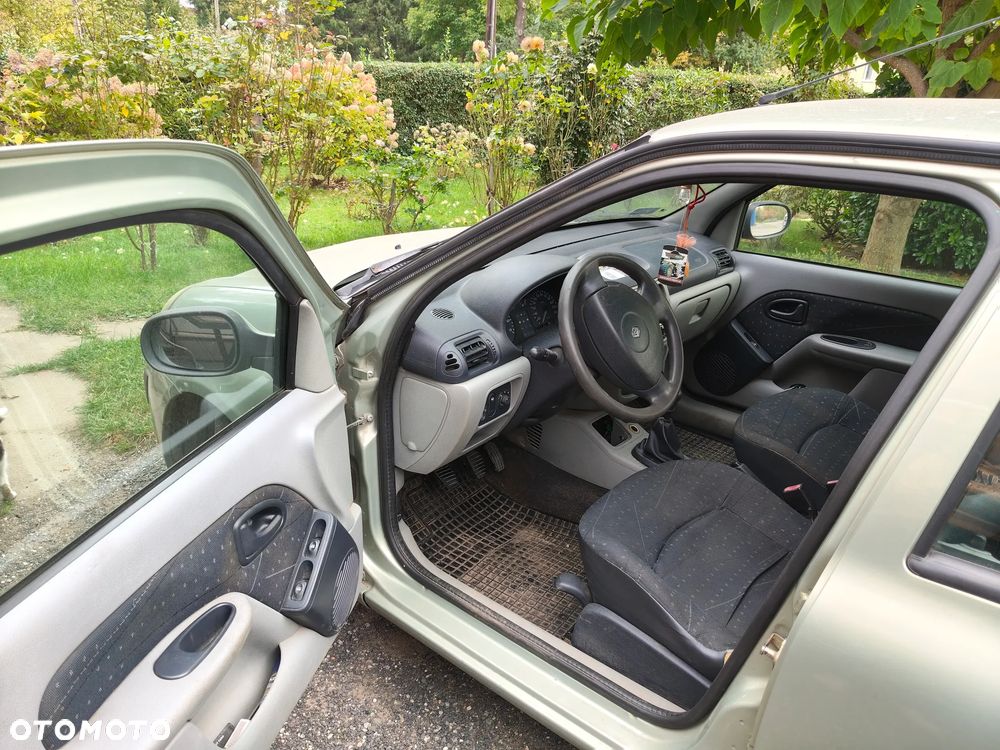 Renault Thalia - 4
