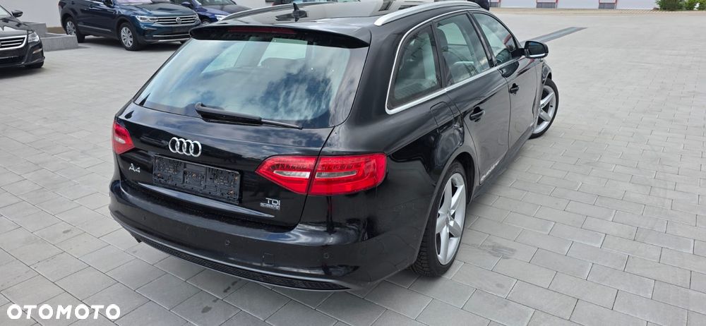 Audi A4 Avant 2.0 TDI DPF quattro S tronic S line Sportpaket - 24