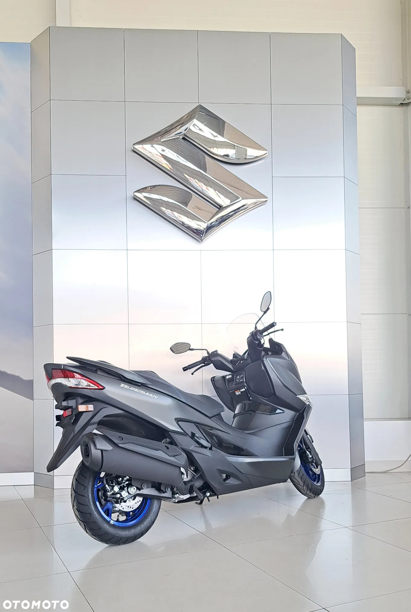 Suzuki Burgman - 7