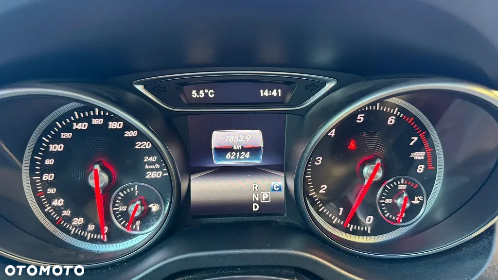 Mercedes-Benz GLA 250 4Matic 7G-DCT AMG Line - 11