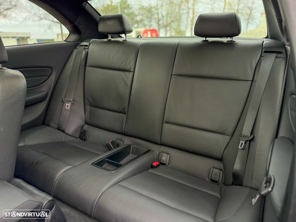 BMW 123 d DPF Edition Sport - 15