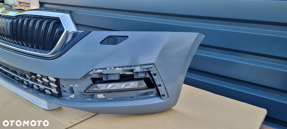 SKODA OCTAVIA IV 2019- Zderzak przód oryginał MC254 - 8
