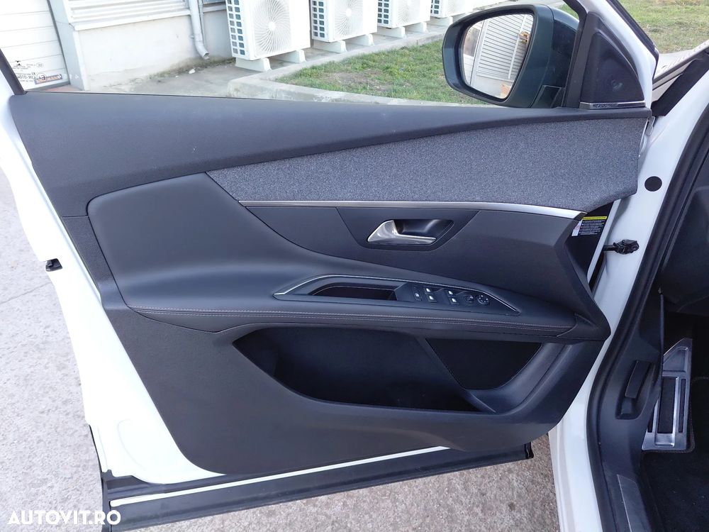 Peugeot 3008 1.6 THP EAT6 GT-Line - 18