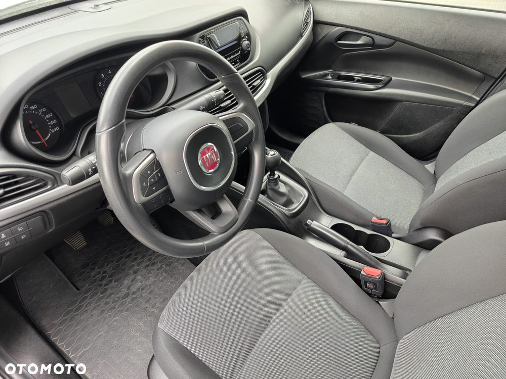 Fiat Tipo 1.4 Classic - 10
