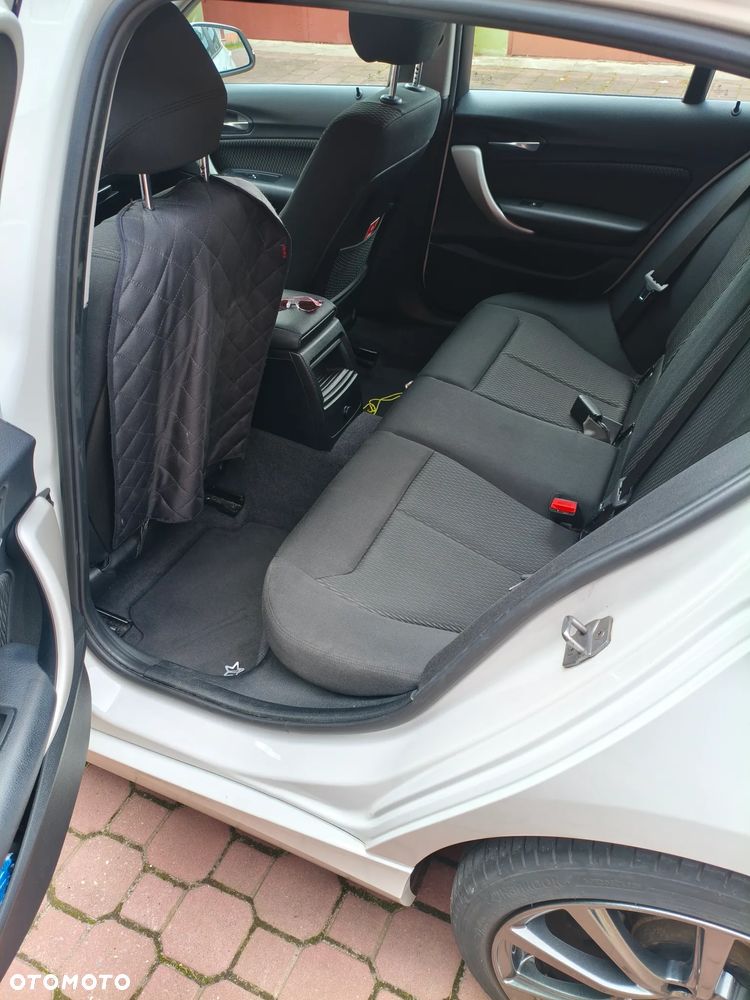 BMW Seria 1 - 23