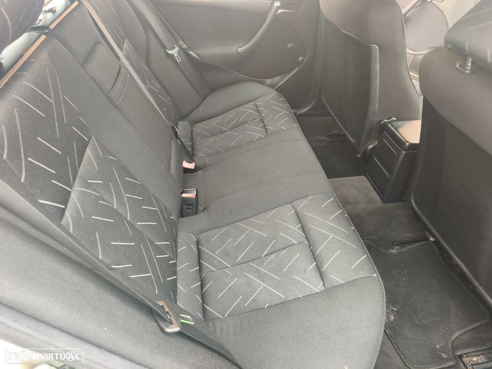 Mercedes-Benz C 220 CDI Sport - 17