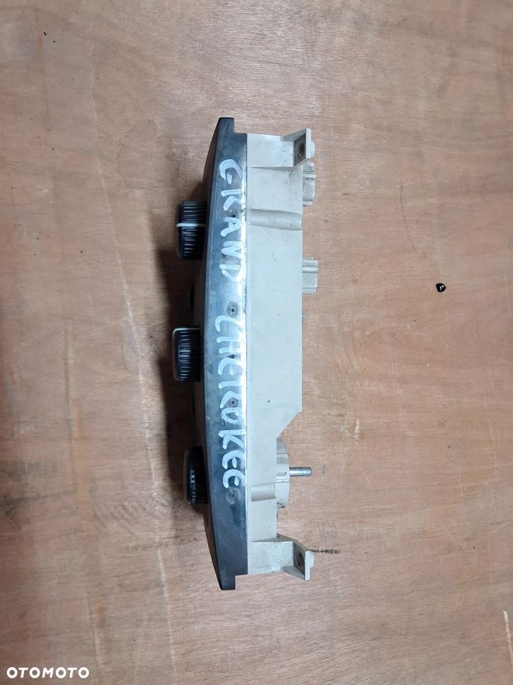 Jeep Grand Cherokee Panel nawiewu - 4