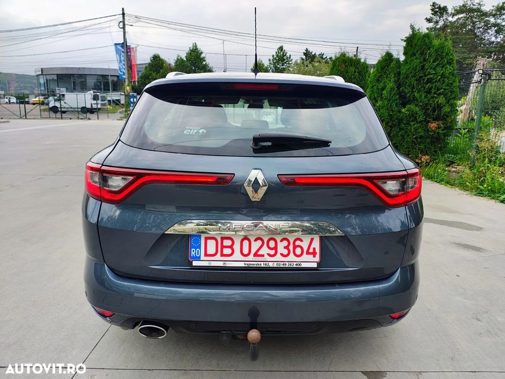 Renault Megane Blue dCi 116 Zen - 9