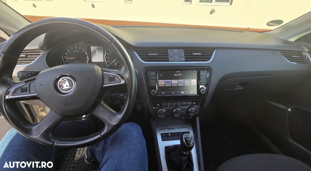 SKODA Octavia 2014 — imagine 9