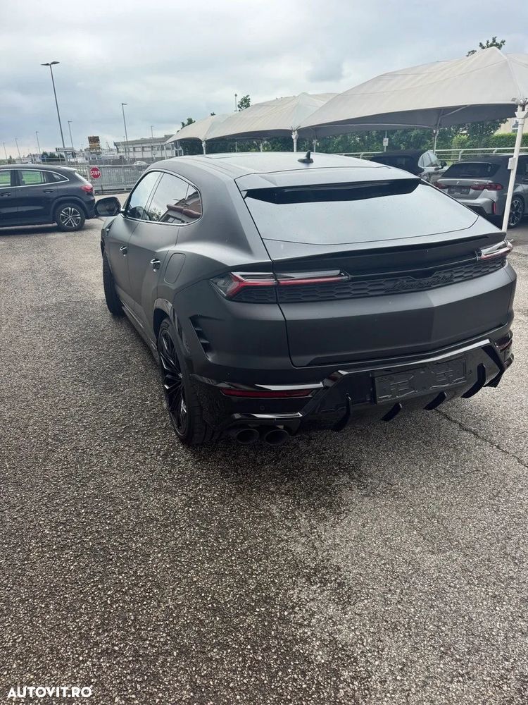 Lamborghini URUS - 2