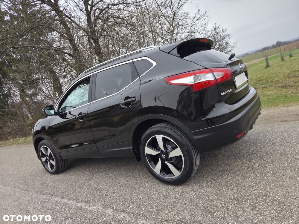Nissan Qashqai 1.5 dCi 360 - 8
