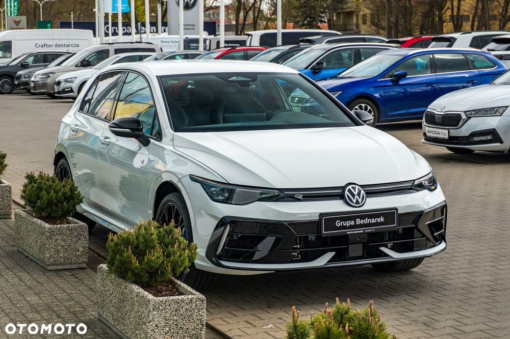 Volkswagen Golf - 5