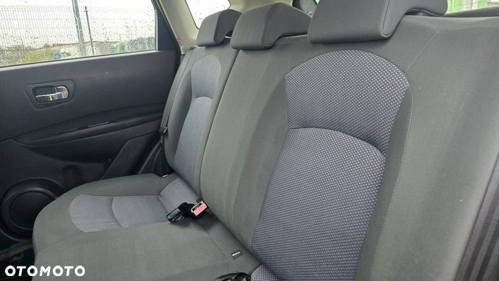 Nissan Qashqai - 14