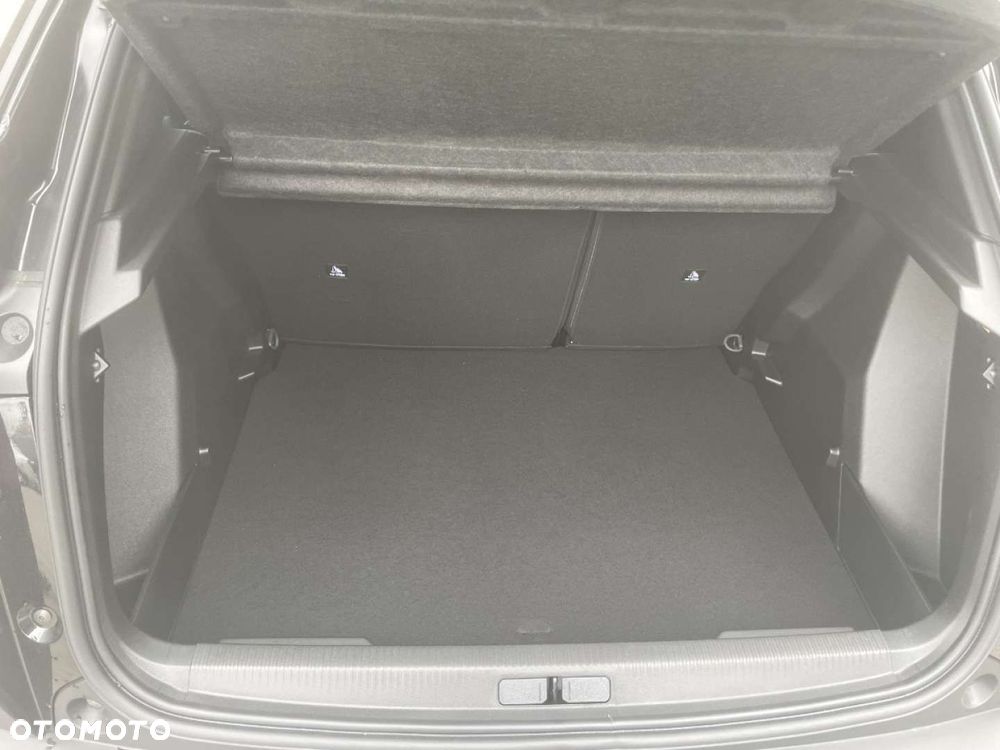 Peugeot 2008 - 15