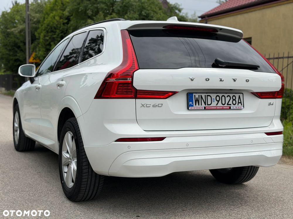 Volvo XC 60 B4 B Momentum Pro - 6
