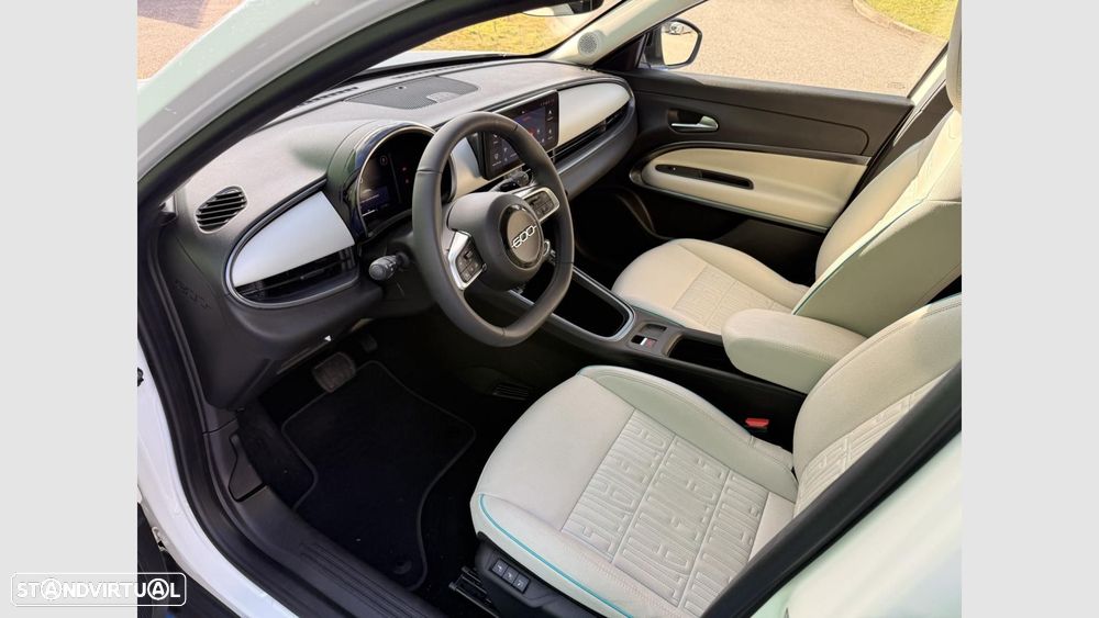 Fiat 600 1.2 Hybrid La Prima - 10