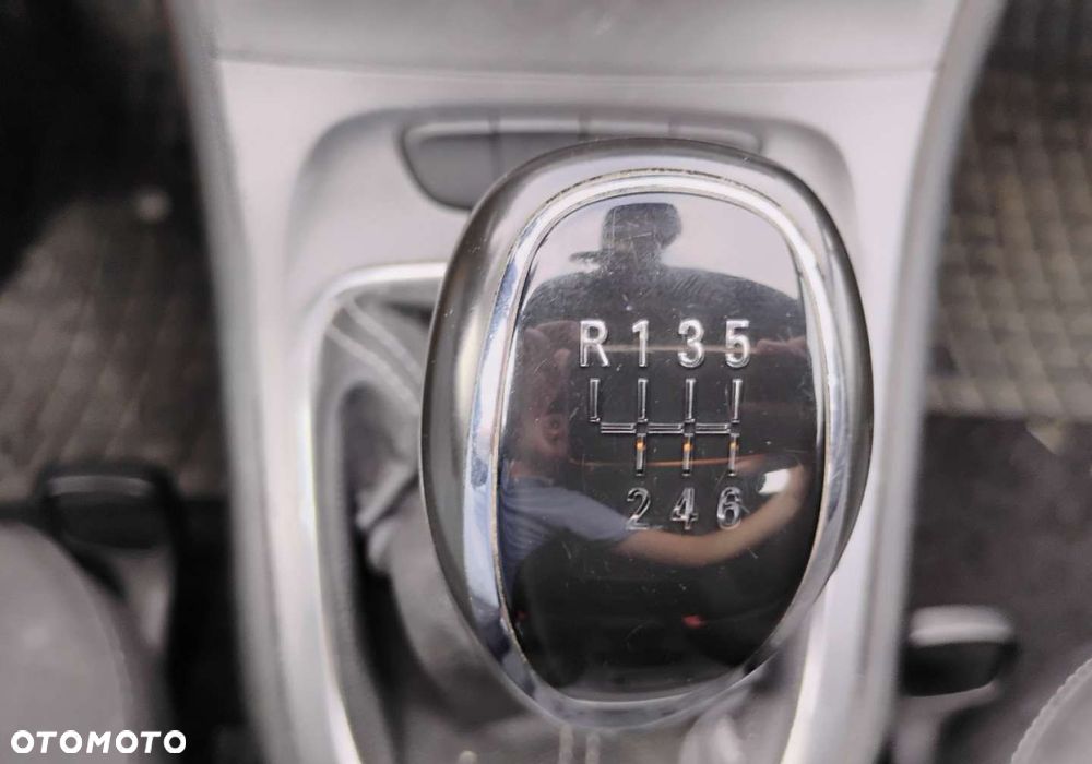 Opel Astra - 16