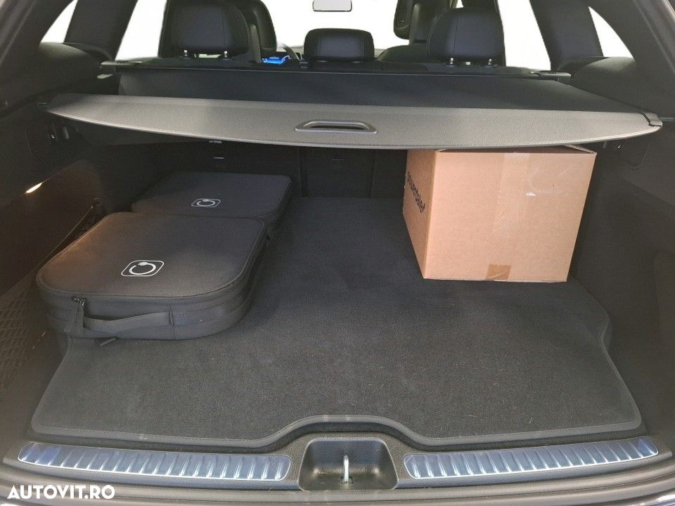 Mercedes-Benz GLC 300 e 4MATIC - 23