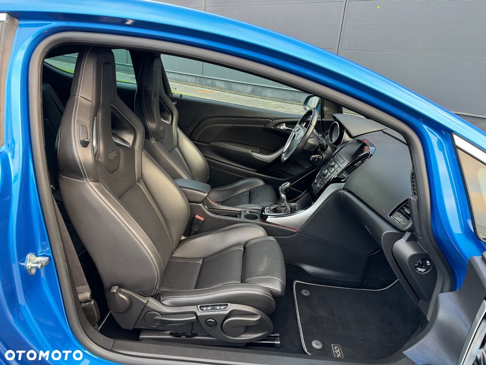 Opel Astra OPC EU6 - 9