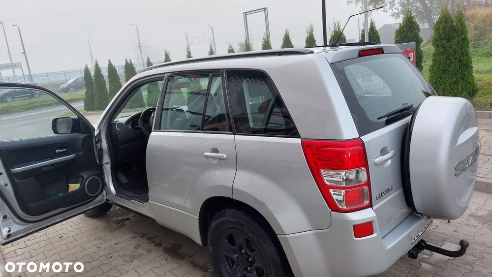 Suzuki Grand Vitara 1.9 DDiS De Luxe - 5