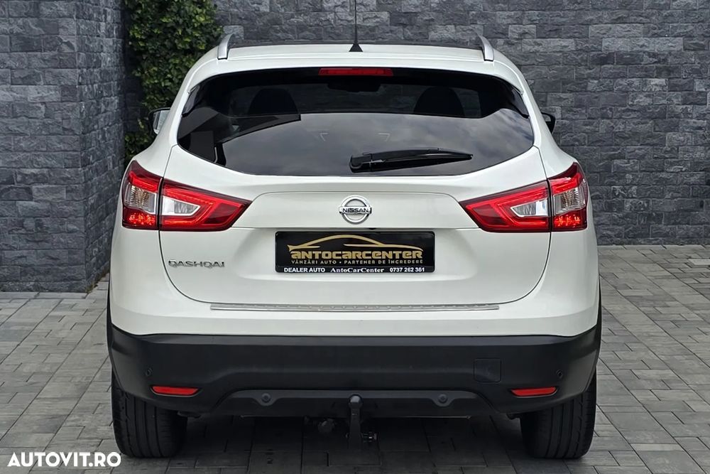 Nissan Qashqai 1.6 DCI TEKNA - 23