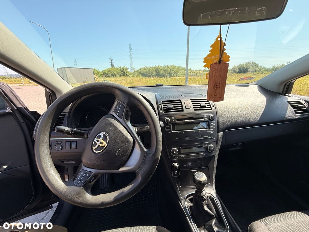 Toyota Avensis 2.0 D-4D Sol - 10
