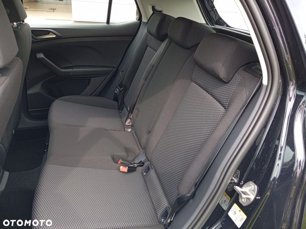 Volkswagen T-Cross - 17