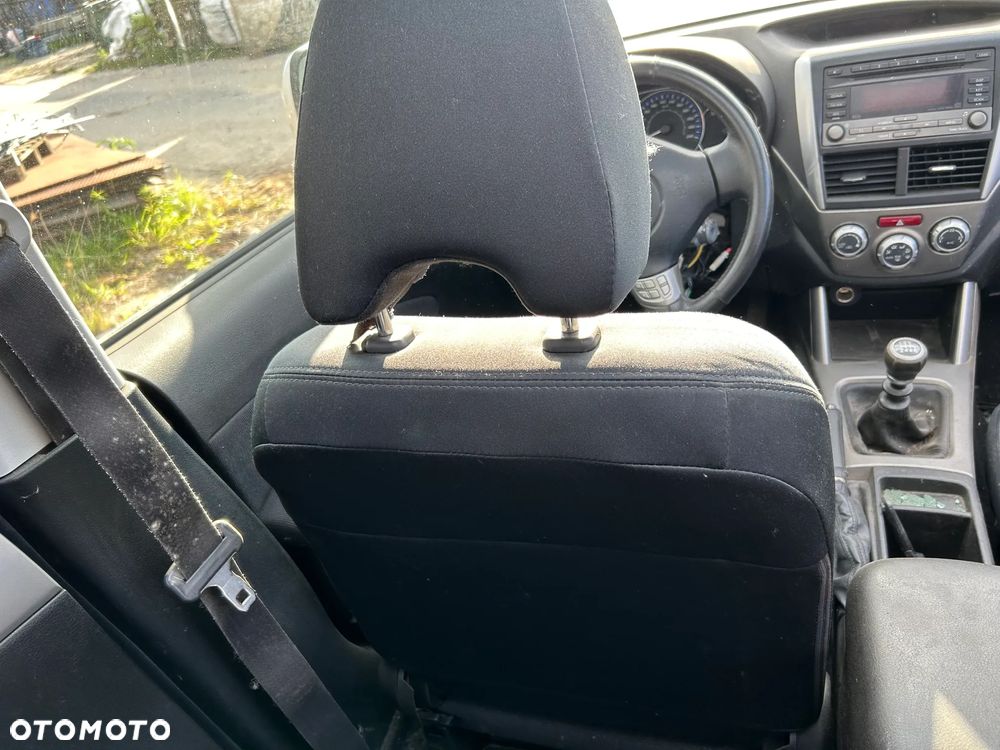 FOTELE KANAPA SUBARU FORESTER III - 9