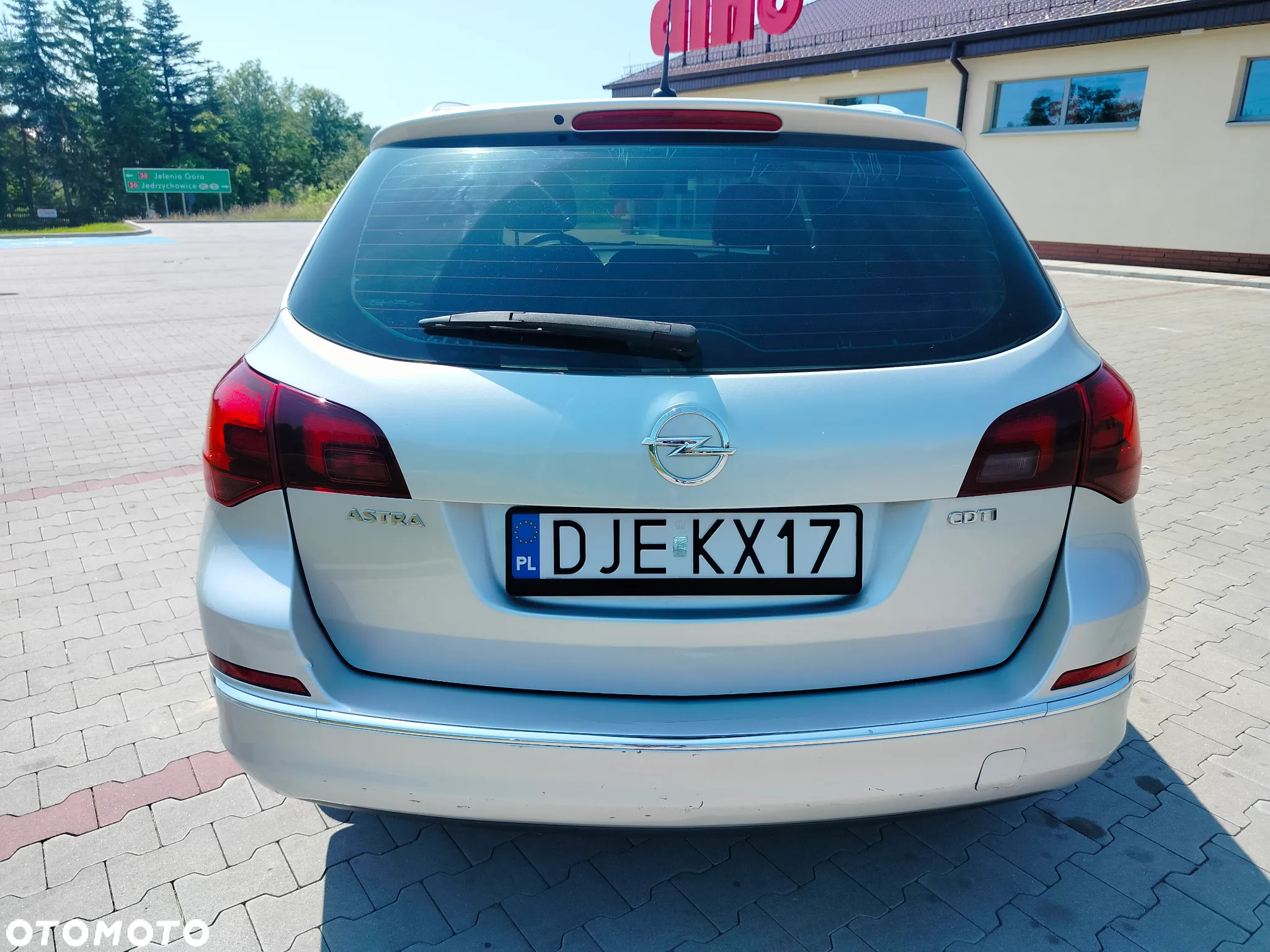 Opel Astra 1.7 CDTI DPF Sports Tourer Edition - 4