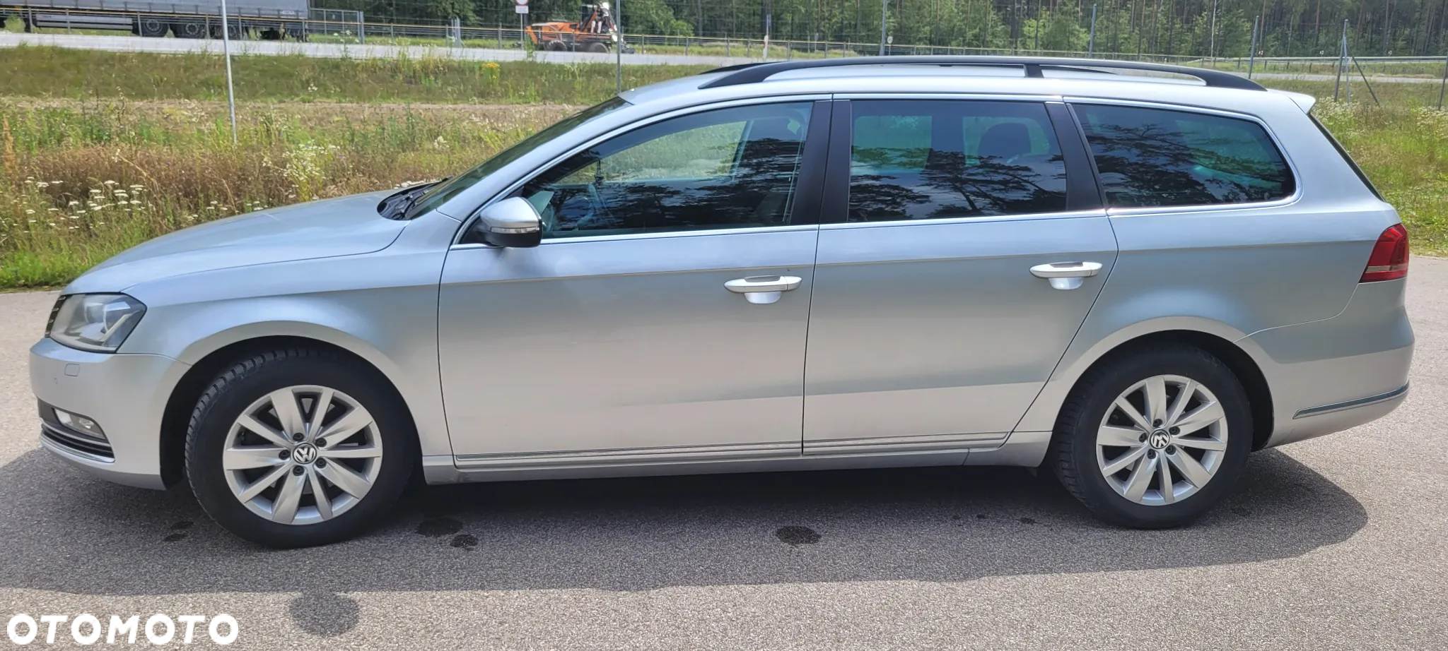 Volkswagen Passat 2.0 TDI Comfortline DSG - 8
