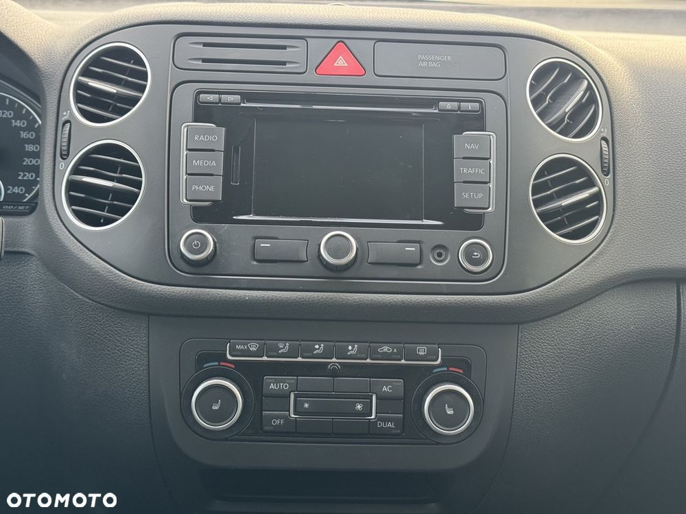 Volkswagen Golf Plus 1.4 TSI Highline DSG - 26