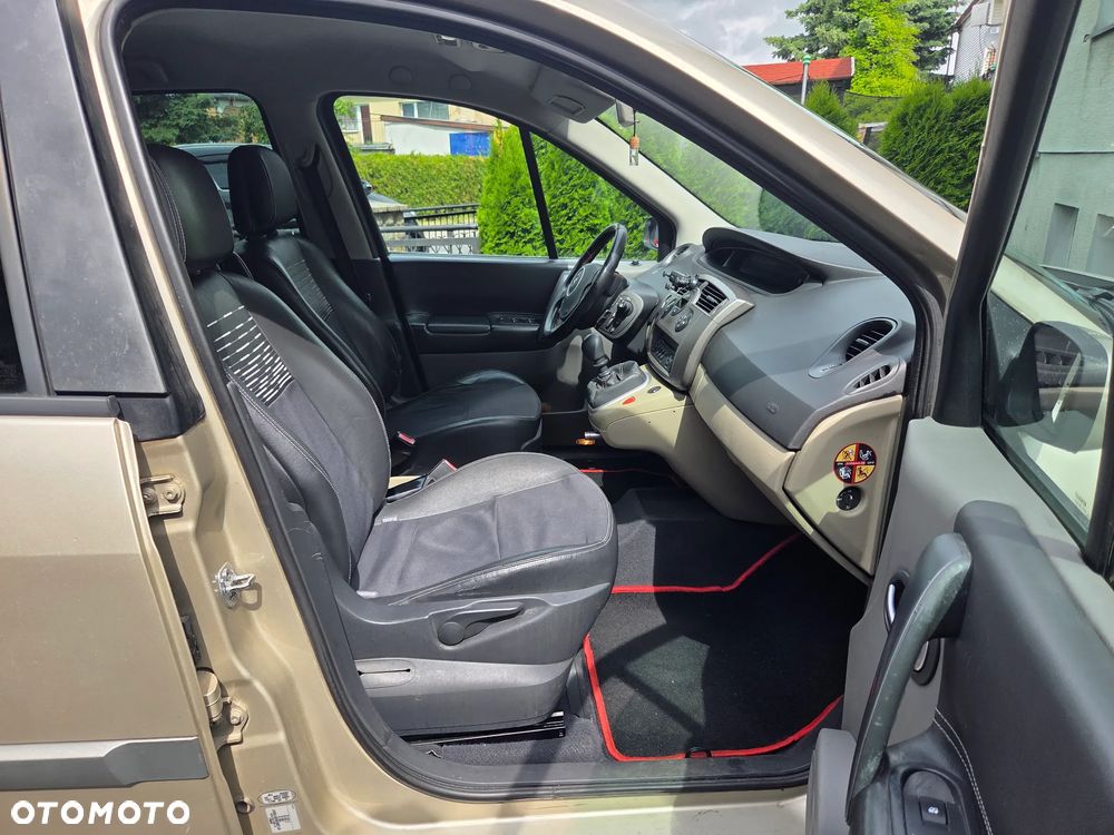 Renault Scenic - 7