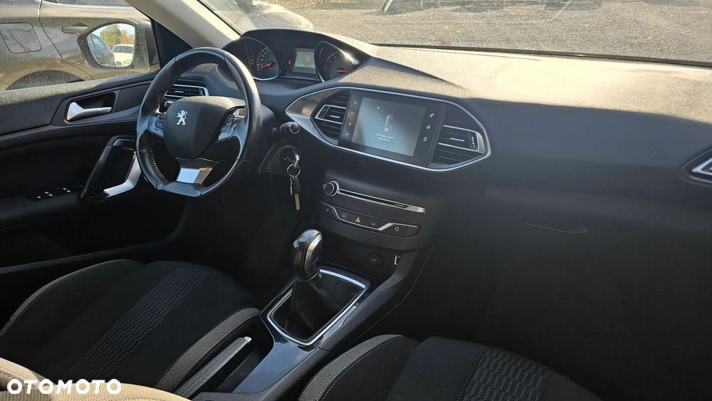 Peugeot 308 PureTech 110 Stop & Start Style - 12