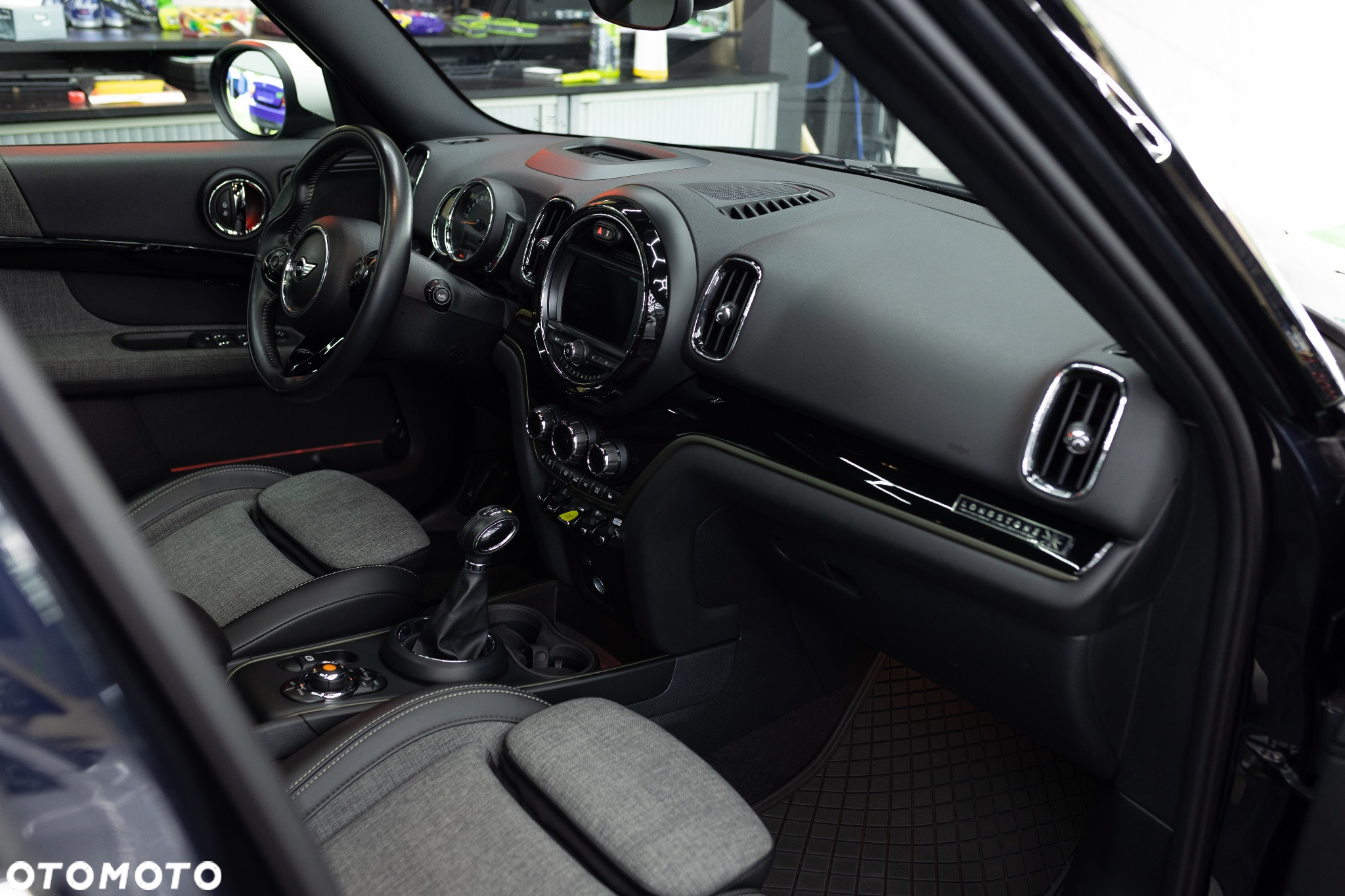 MINI Countryman Cooper SE ALL4 Shadow Edition - 7