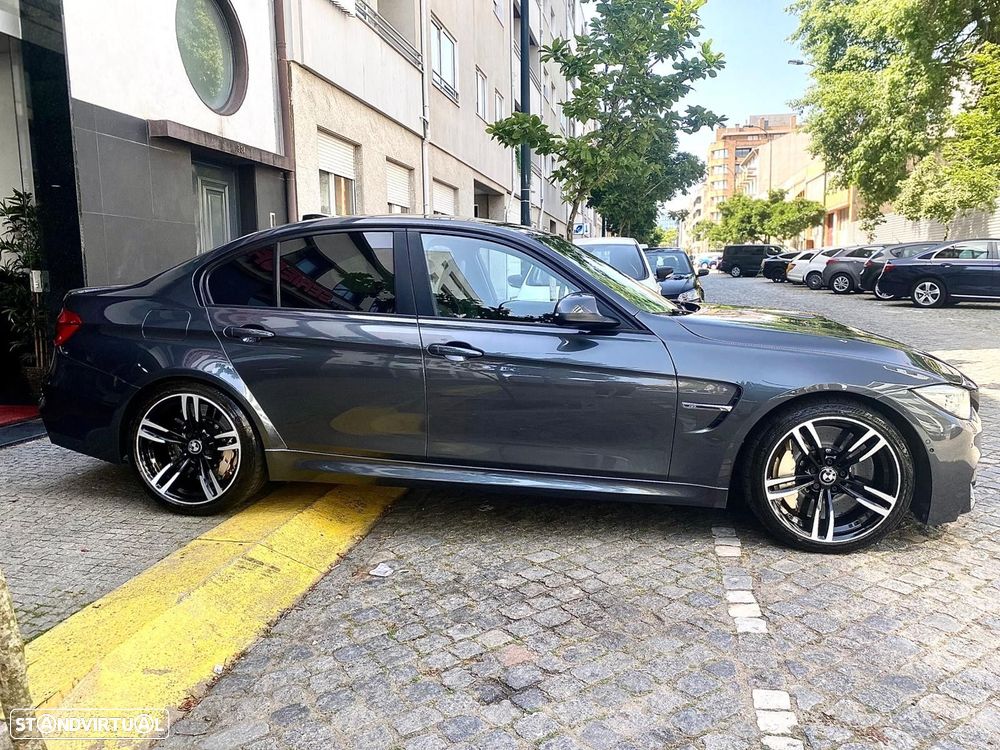 BMW M3 Auto - 7