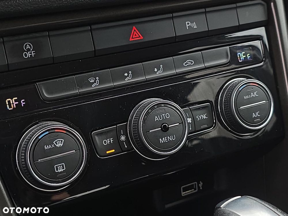 Volkswagen T-Roc 2.0 TDI SCR DPF Premium DSG - 16
