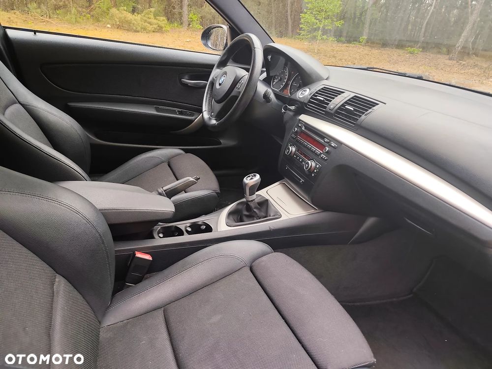 BMW Seria 1 118d - 6