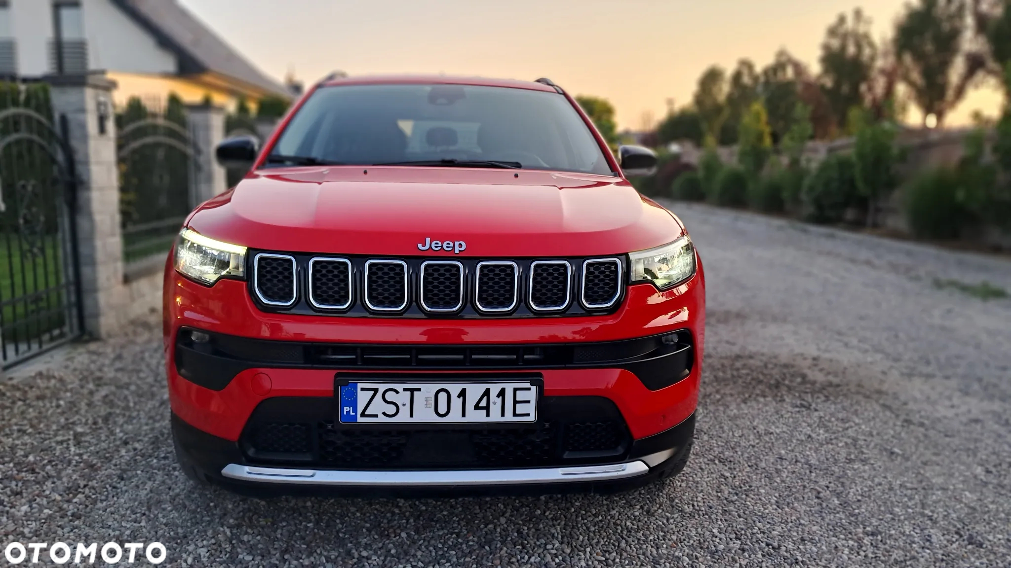 Jeep Compass - 11