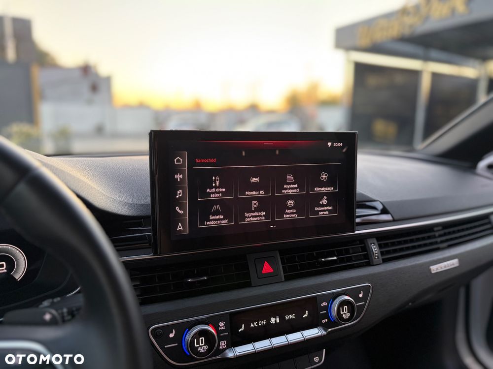 Audi A4 Limousine - 22
