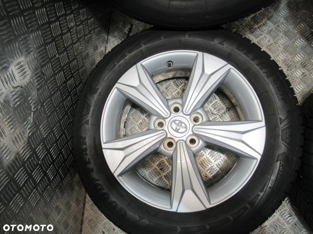 Koła Toyota C-HR 6,5Jx17 et45 5x114,3 CZUJNIKI zima 7,5mm - 5
