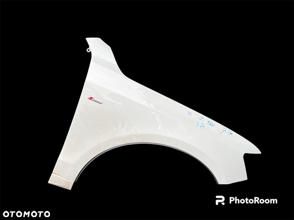 Audi Q5 8R0 błotnik prawa  strona - 2