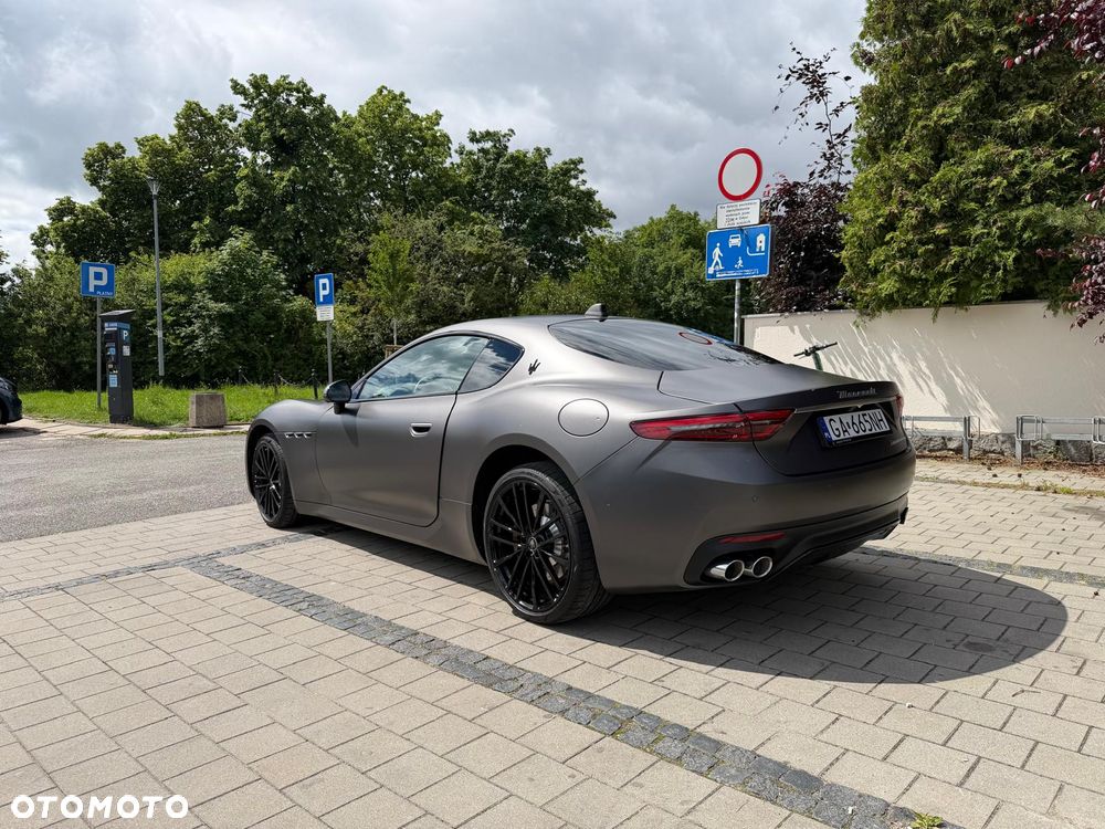 Maserati GranTurismo - 4
