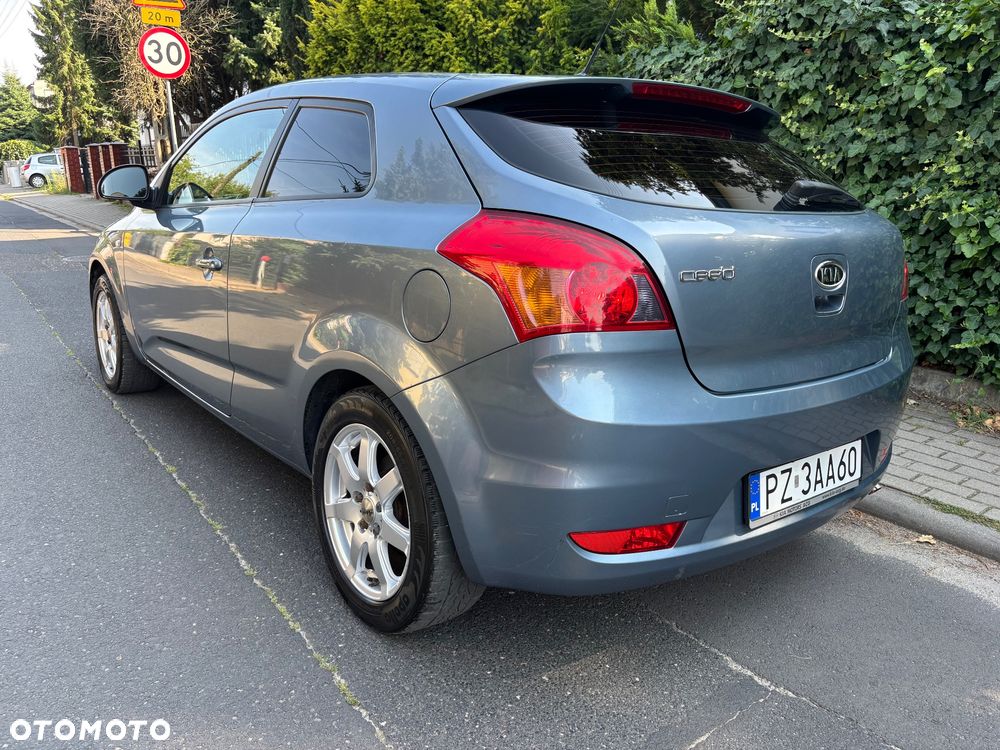 Kia Ceed ver-1-4-cvvt-isg-attract - 5