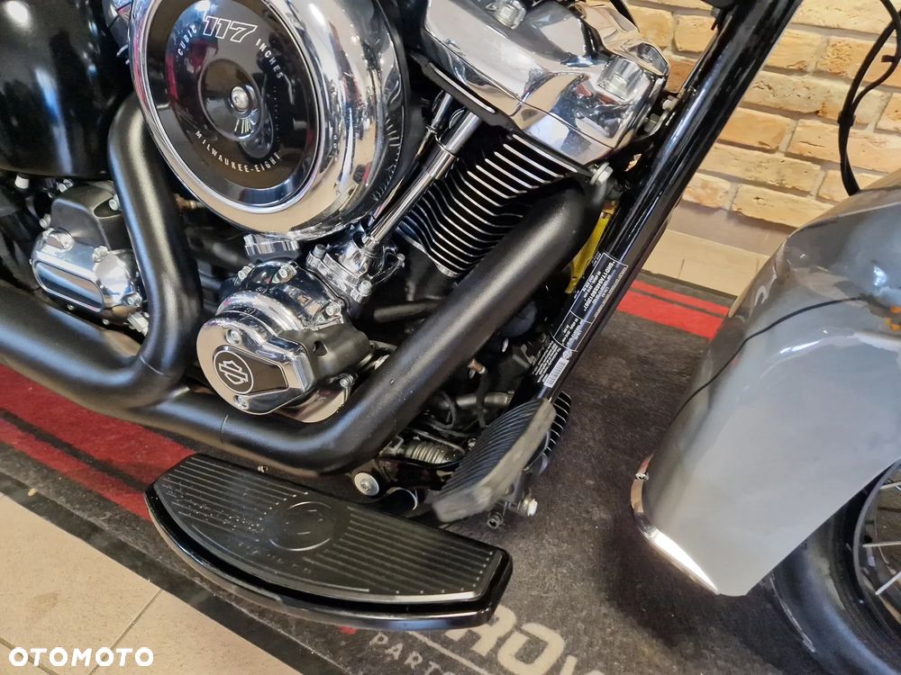 Harley-Davidson Softail Heritage Classic - 14